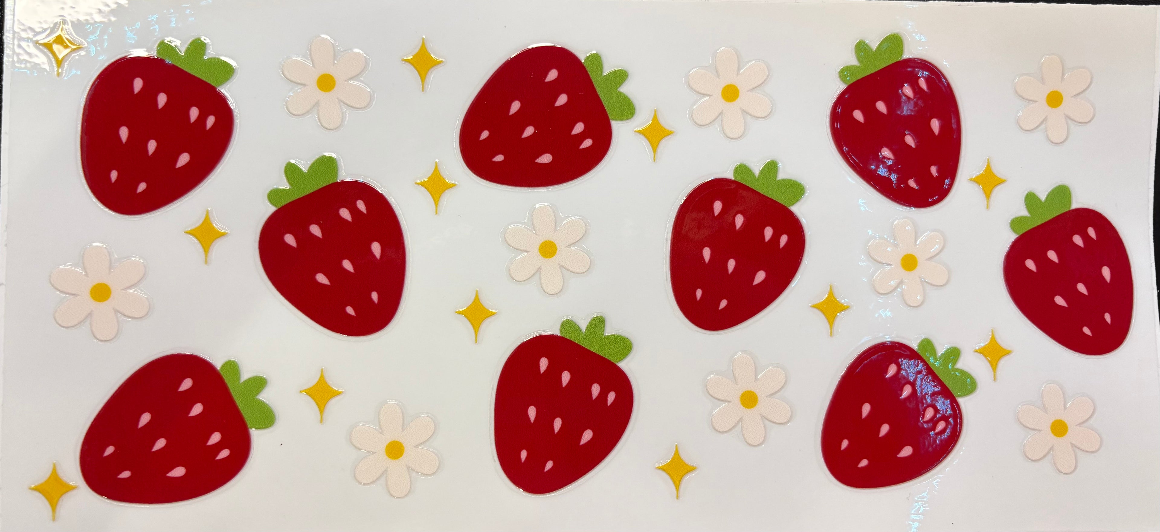Strawberries, Daisies & Sparkles Cup Decal – Design #269A